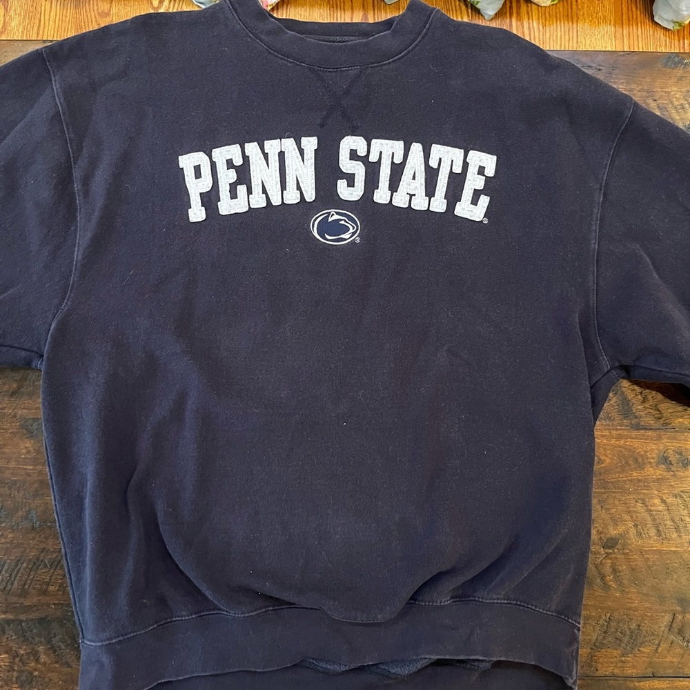 dark blue penn state crew